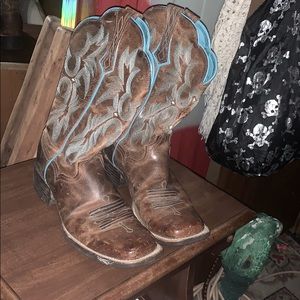 Women’s boots